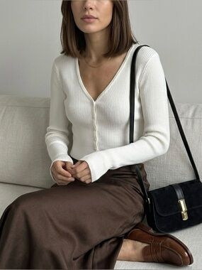 Brandy Melville White Ribbed Button Front Long Sleeve Crop Top One Size 90s Chic